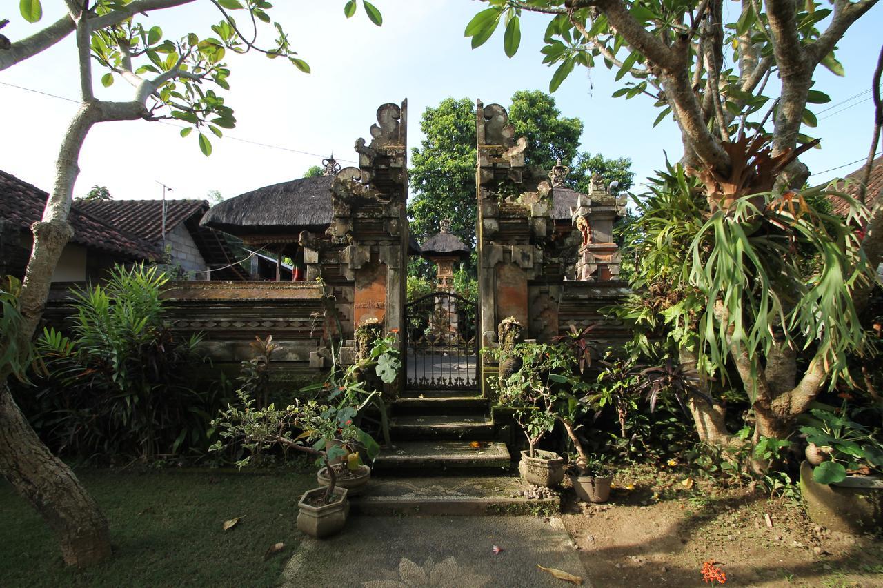 Jempiring Homestay Ubud  Bagian luar foto